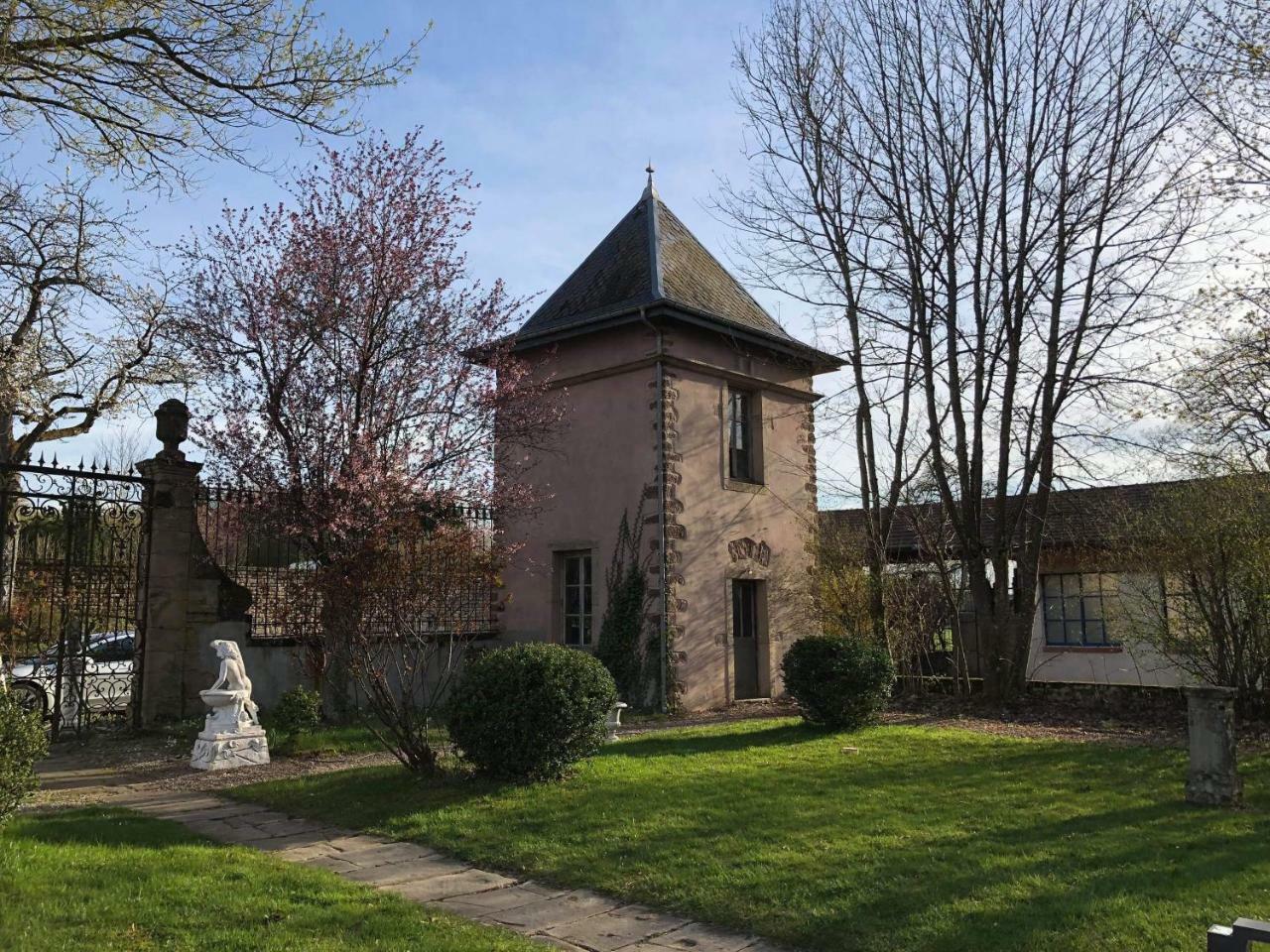 Bed and Breakfast Le Chateau De Failloux, Piscine Interieure Et Sauna Épinal Exterior foto